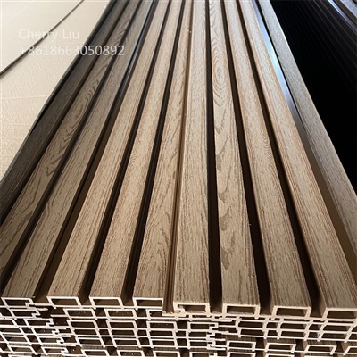 Panel de pared de revestimiento exterior de madera